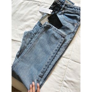 Vero Moda Mom Jeans - Size 30/32